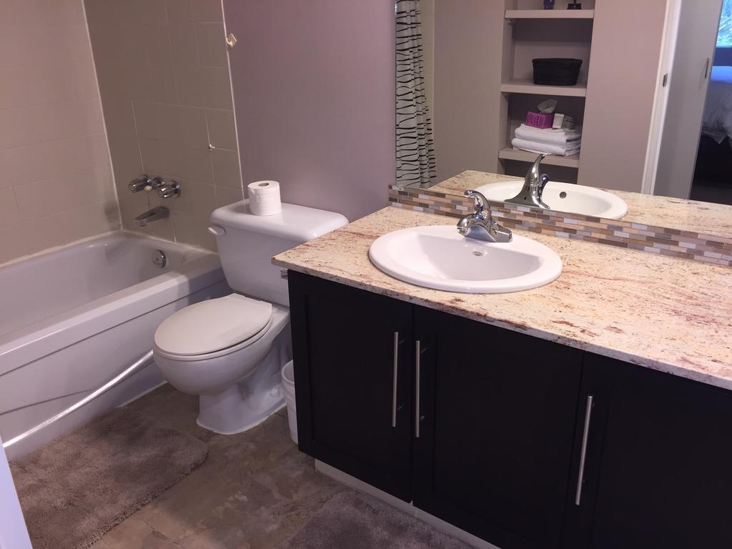Olympic Suites YYC Eksteriør billede